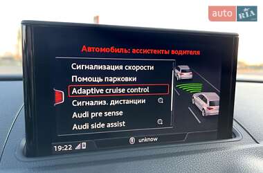 Хэтчбек Audi A3 2017 в 
