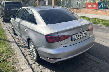 Седан Audi A3 2015 в 