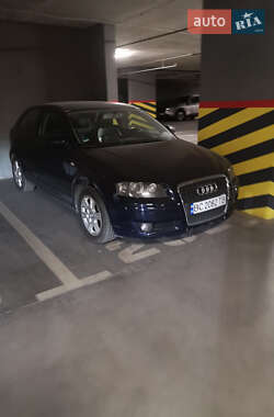 Хэтчбек Audi A3 2006 в 