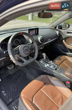 Седан Audi A3 2017 в 