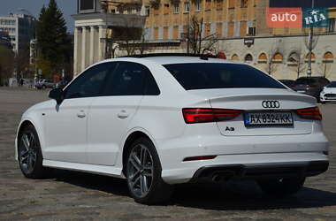 Седан Audi A3 2018 в 