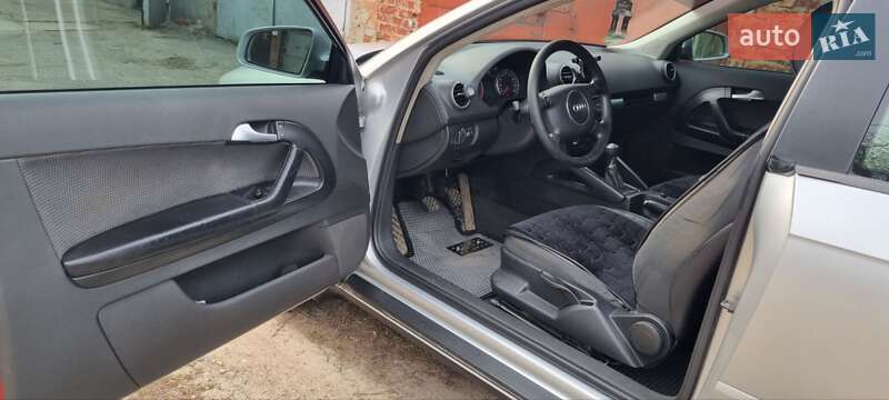 Хэтчбек Audi A3 2004 в Полтаве