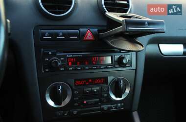 Хэтчбек Audi A3 2005 в 