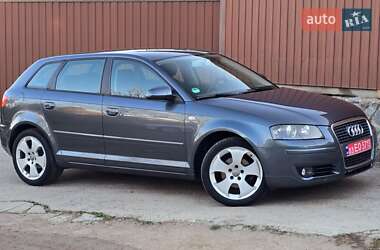 Хэтчбек Audi A3 2006 в 