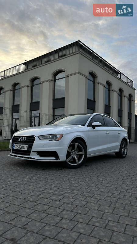 Седан Audi A3 2015 в 