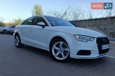 Седан Audi A3 2018 в 