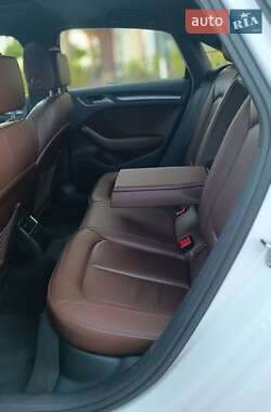 Седан Audi A3 2018 в 