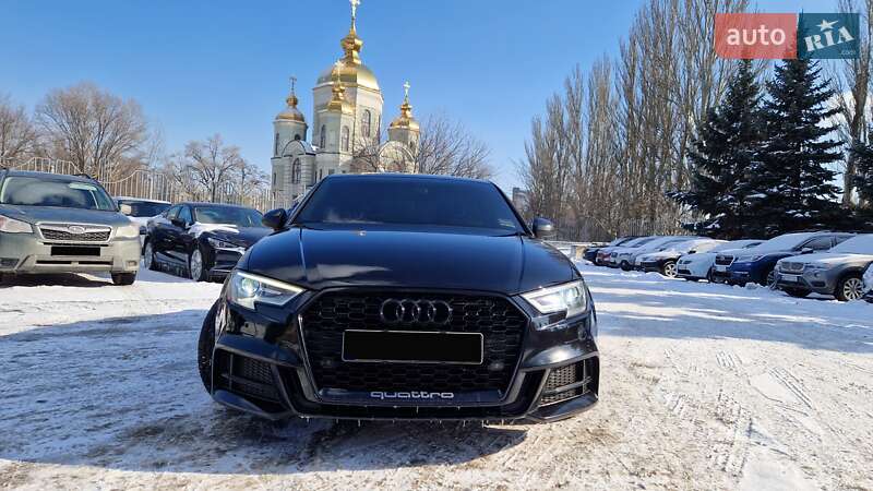 Седан Audi A3 2016 в Днепре