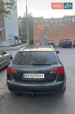 Хэтчбек Audi A3 2006 в 