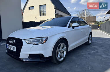 Седан Audi A3 2017 в 