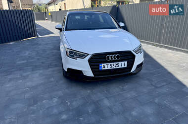 Седан Audi A3 2017 в 