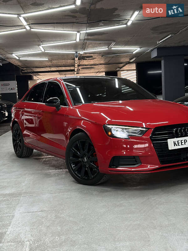 Седан Audi A3 2016 в Одессе