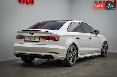 Седан Audi A3 2015 в 