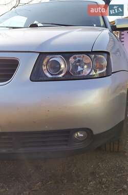 Хетчбек Audi A3 2002 в 