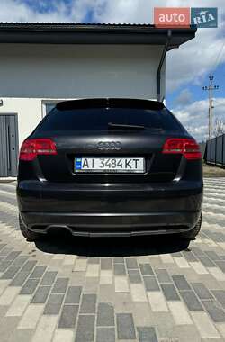 Хэтчбек Audi A3 2012 в 