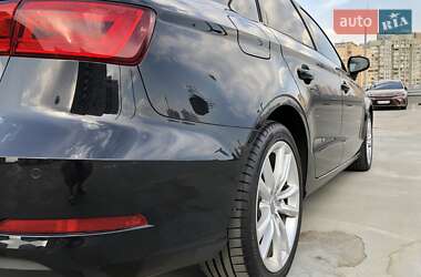 Седан Audi A3 2016 в 