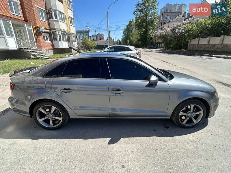 Седан Audi A3 2015 в Тернополе