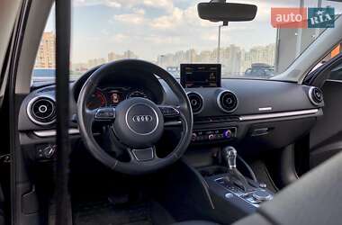 Седан Audi A3 2016 в 