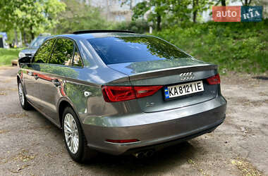 Седан Audi A3 2016 в 