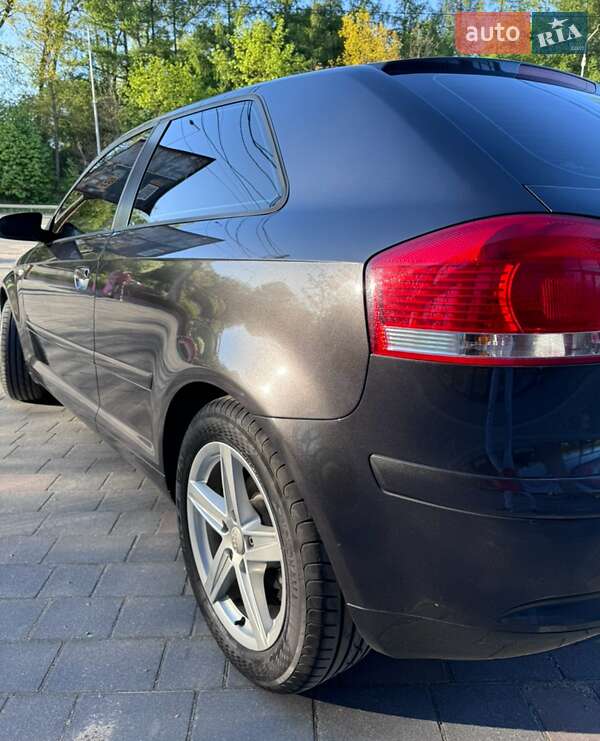 Хэтчбек Audi A3 2004 в Тернополе