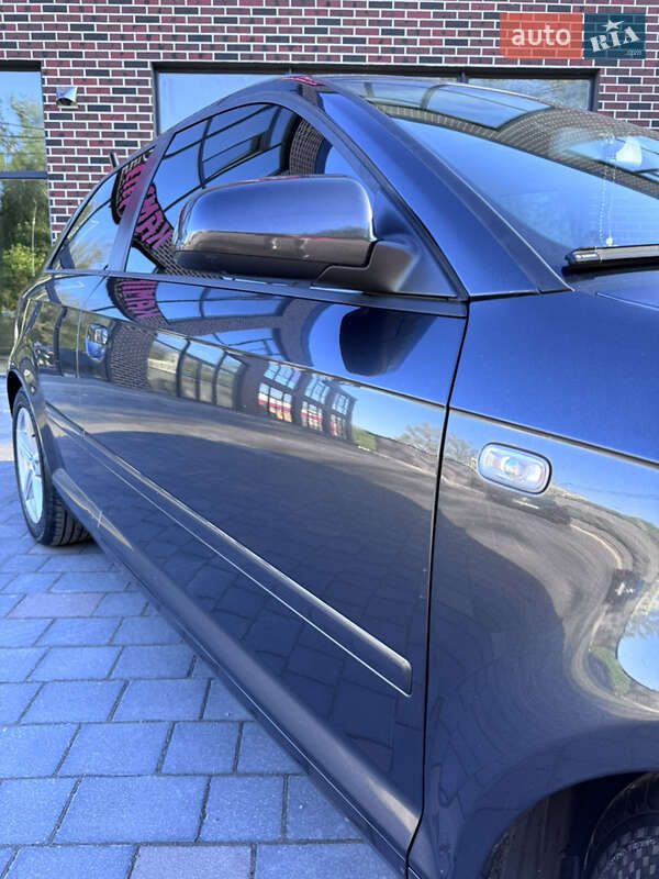 Хэтчбек Audi A3 2004 в Тернополе