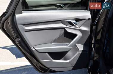 Хетчбек Audi A3 2021 в 