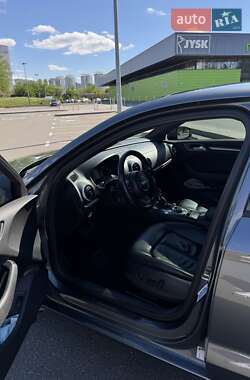 Седан Audi A3 2016 в 