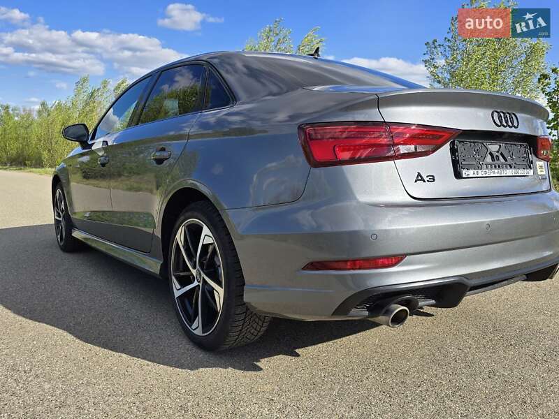 Седан Audi A3 2020 в Киеве