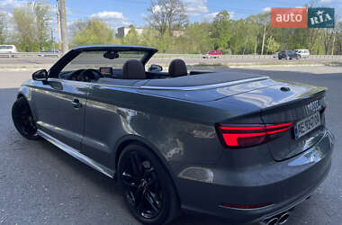 Кабриолет Audi A3 2015 в 
