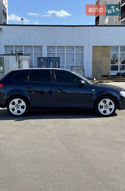 Хэтчбек Audi A3 2006 в 