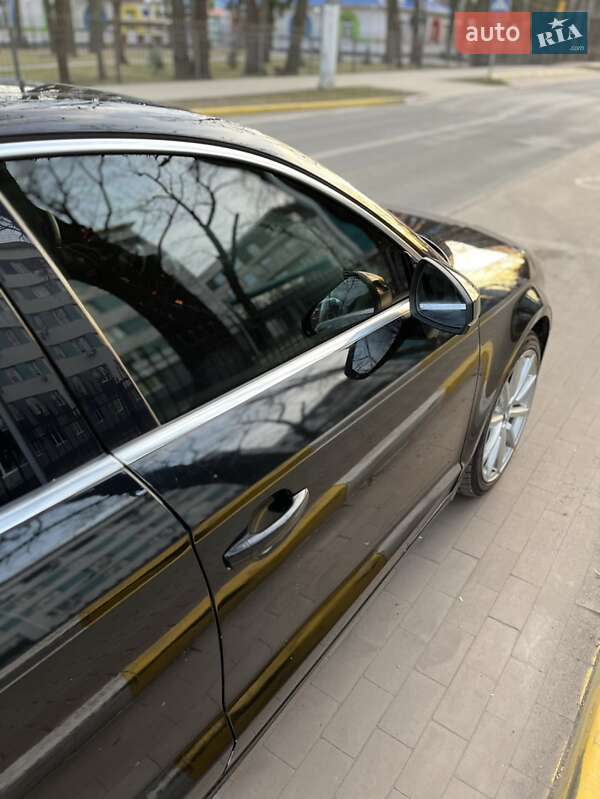 Седан Audi A3 2014 в Ирпене