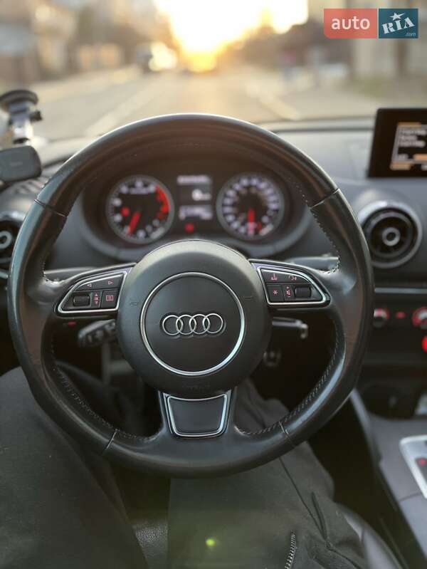 Седан Audi A3 2014 в Ирпене
