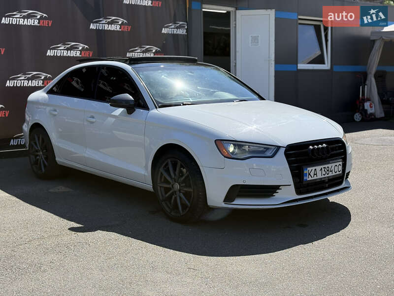 Седан Audi A3 2014 в Киеве