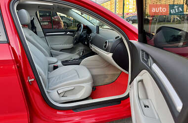 Седан Audi A3 2014 в 