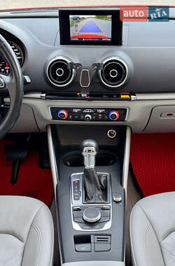 Седан Audi A3 2014 в 