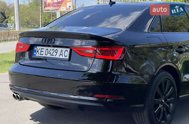 Седан Audi A3 2014 в 
