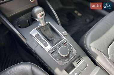 Седан Audi A3 2014 в 