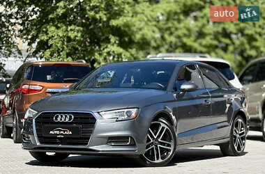 Седан Audi A3 2019 в 