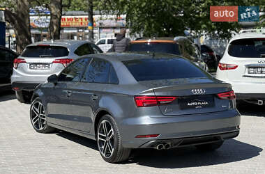 Седан Audi A3 2019 в 