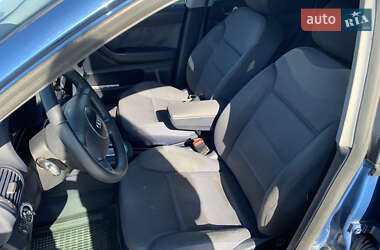 Хэтчбек Audi A3 2001 в 