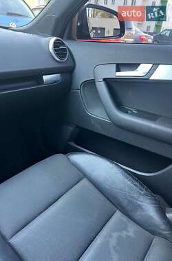Хэтчбек Audi A3 2007 в 