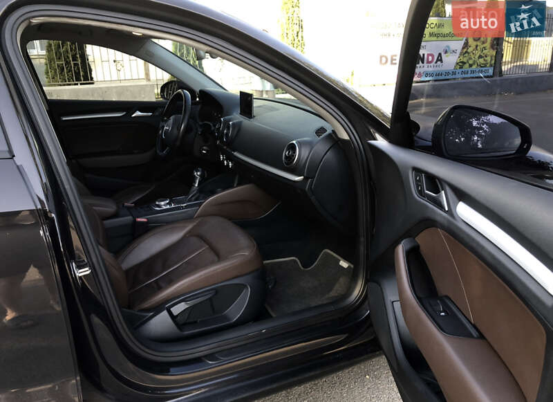 Седан Audi A3 2014 в Николаеве