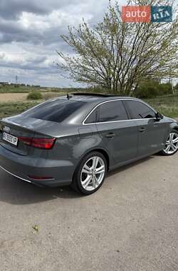 Седан Audi A3 2019 в 