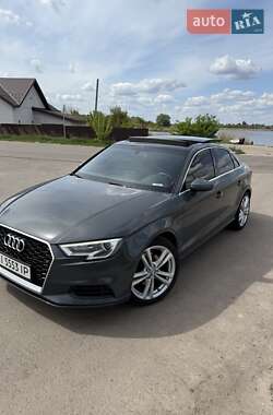 Седан Audi A3 2019 в 