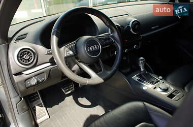 Седан Audi A3 2017 в 