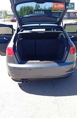 Хэтчбек Audi A3 2007 в 