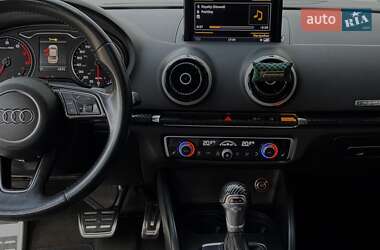 Седан Audi A3 2016 в 