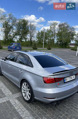 Седан Audi A3 2015 в 