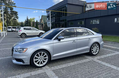 Седан Audi A3 2015 в 