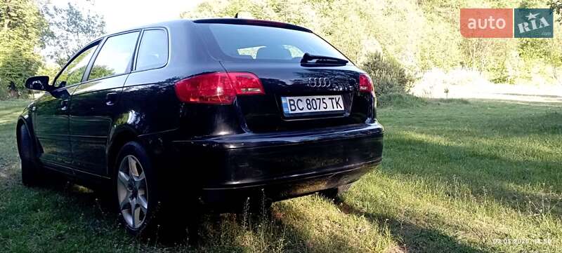 Хэтчбек Audi A3 2005 в Жовкве